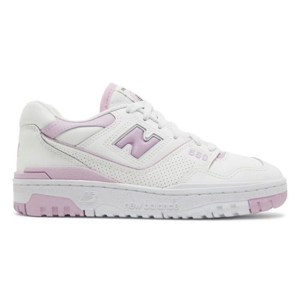 New Balance Women’s 550 'Lilac Cloud’ size 6.5